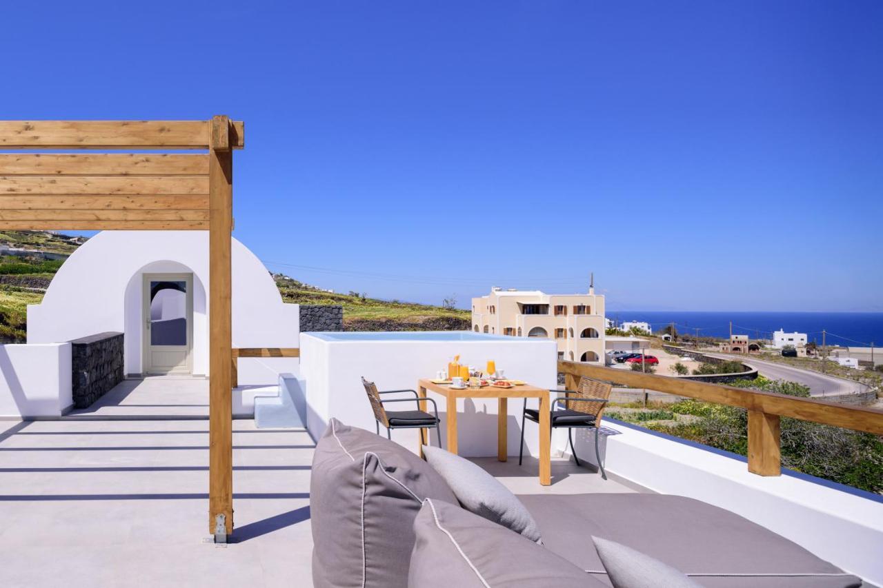 Este Luxury Suites Fira  Exterior foto